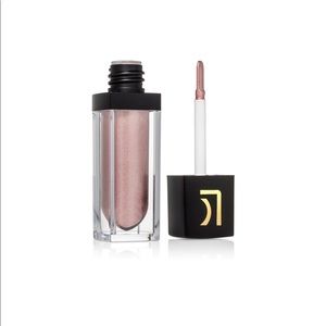 Lucky chick rose quartz liquid eyeshadow